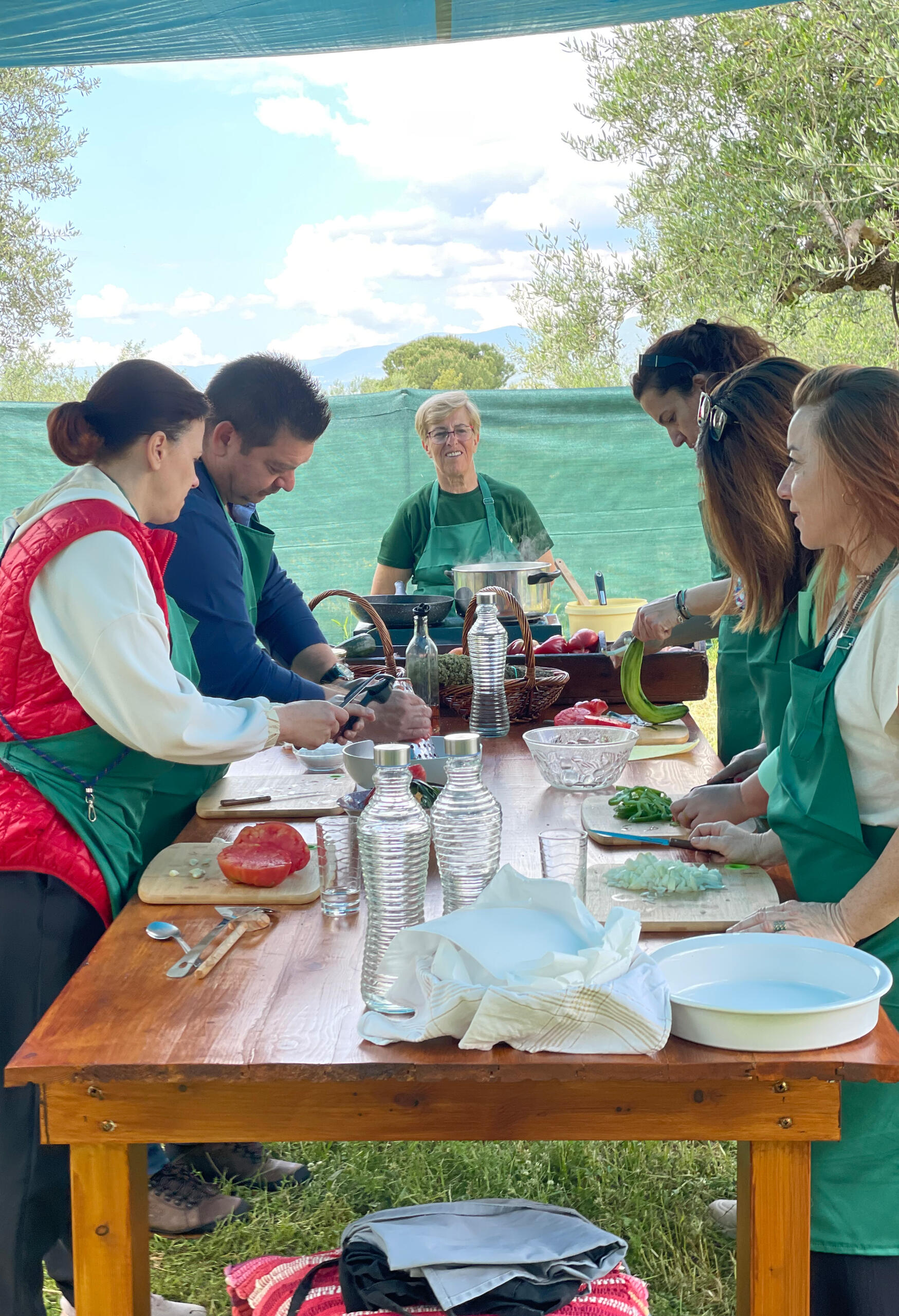 Family lunch in nature – Mama Gaia agrotourism experience
